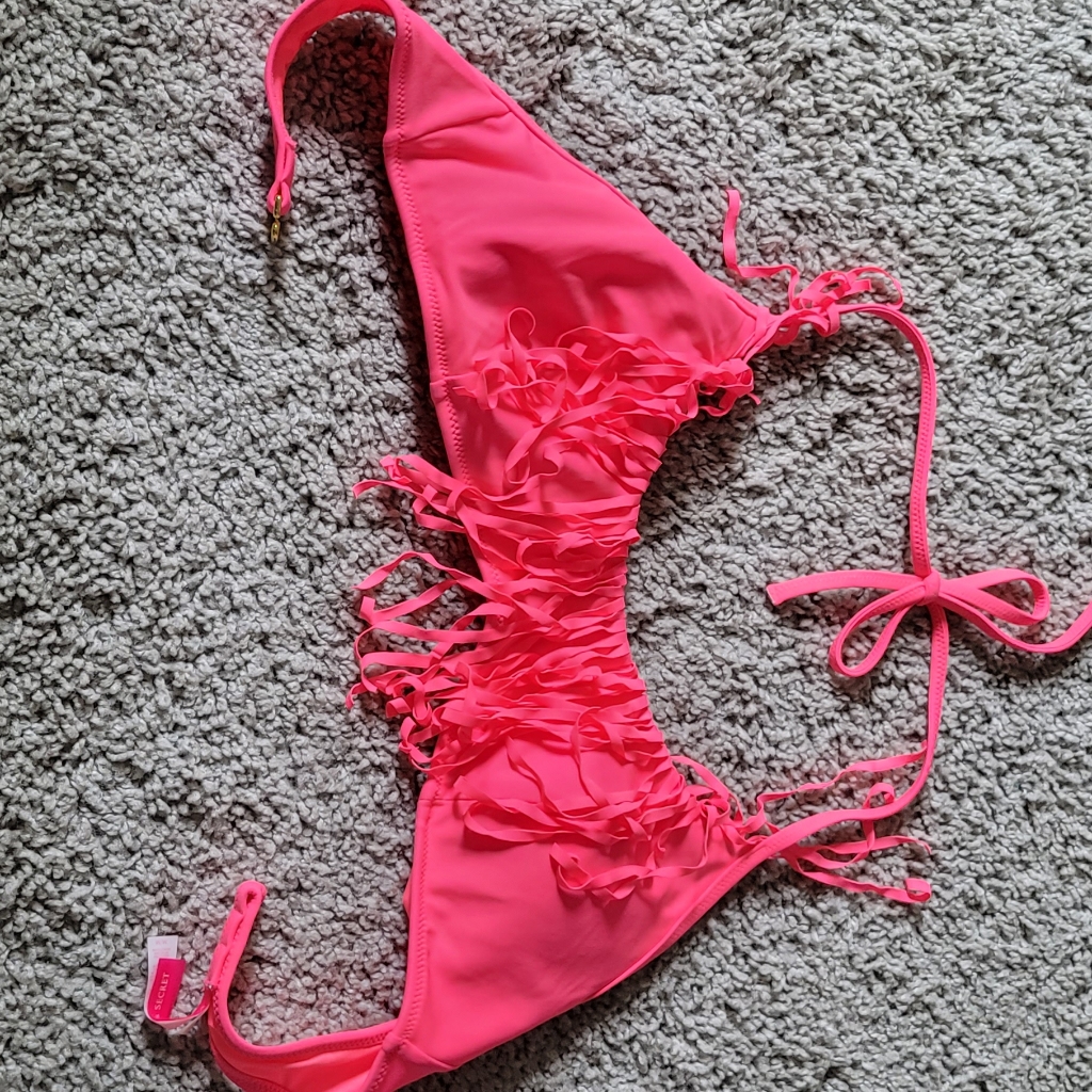 Bikini Tp